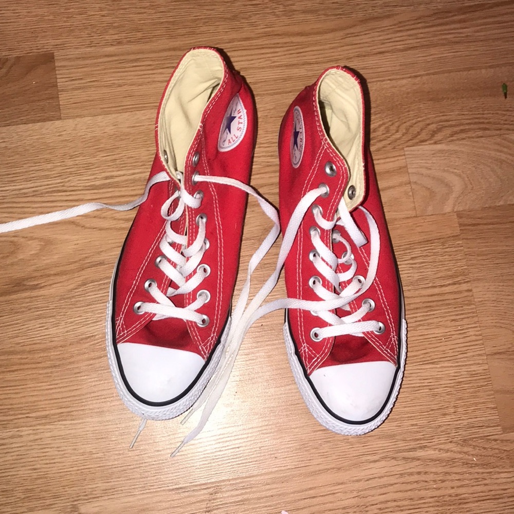Red converse
